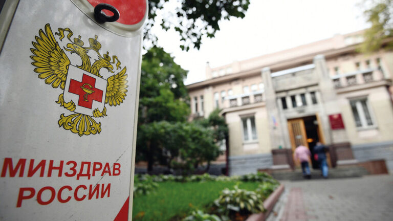 В Каменске-Уральском прошли проверки после информации о гибели 14 пациентов в ковидном госпитале